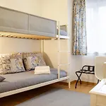 Balcony With View Graca Free Parking דירה *