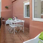 Balcony With View Graca Free Parking Lizbona