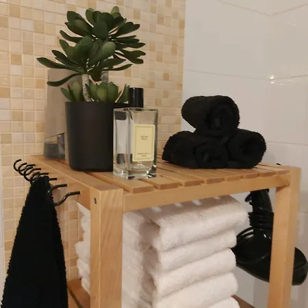 27 A Graca, Free Private Parking And Balcony Apartment Lisbon