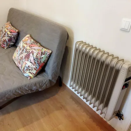 27 A Graca Cozy With Balcony And Free Parking Лиссабон