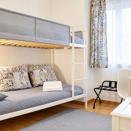 27 A Graca, Free Private Parking And Balcony Apartment *