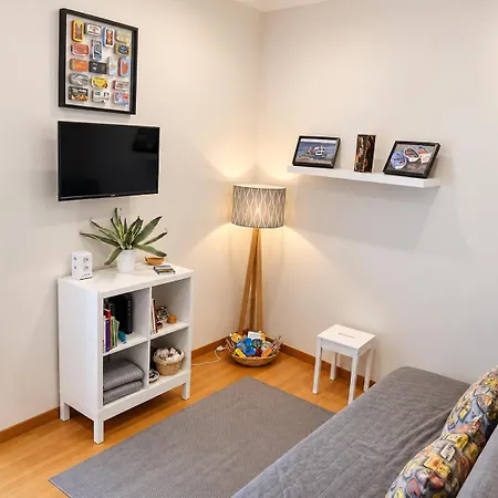 27 A Graca, Free Private Parking And Balcony Apartment Lisbon