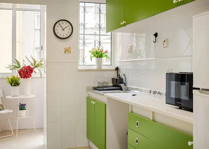 27 A Graça Cozy With Balcony&free Parking Appartement Lisboa