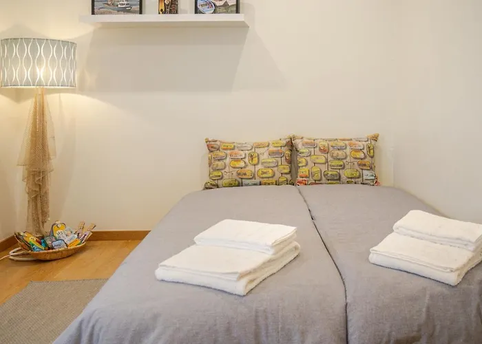 Balcony With View Graca Free Parking Lisboa