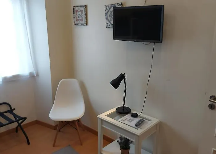 Balcony With View Graca Free Parking Lisboa